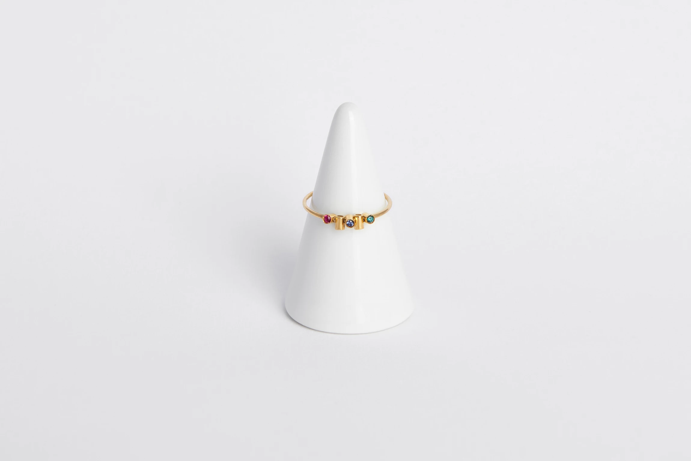 Anello Kaleidos in oro giallo 18kt con cinque gemme colorate mobili, Monica Candido Gioielli Milano - 2