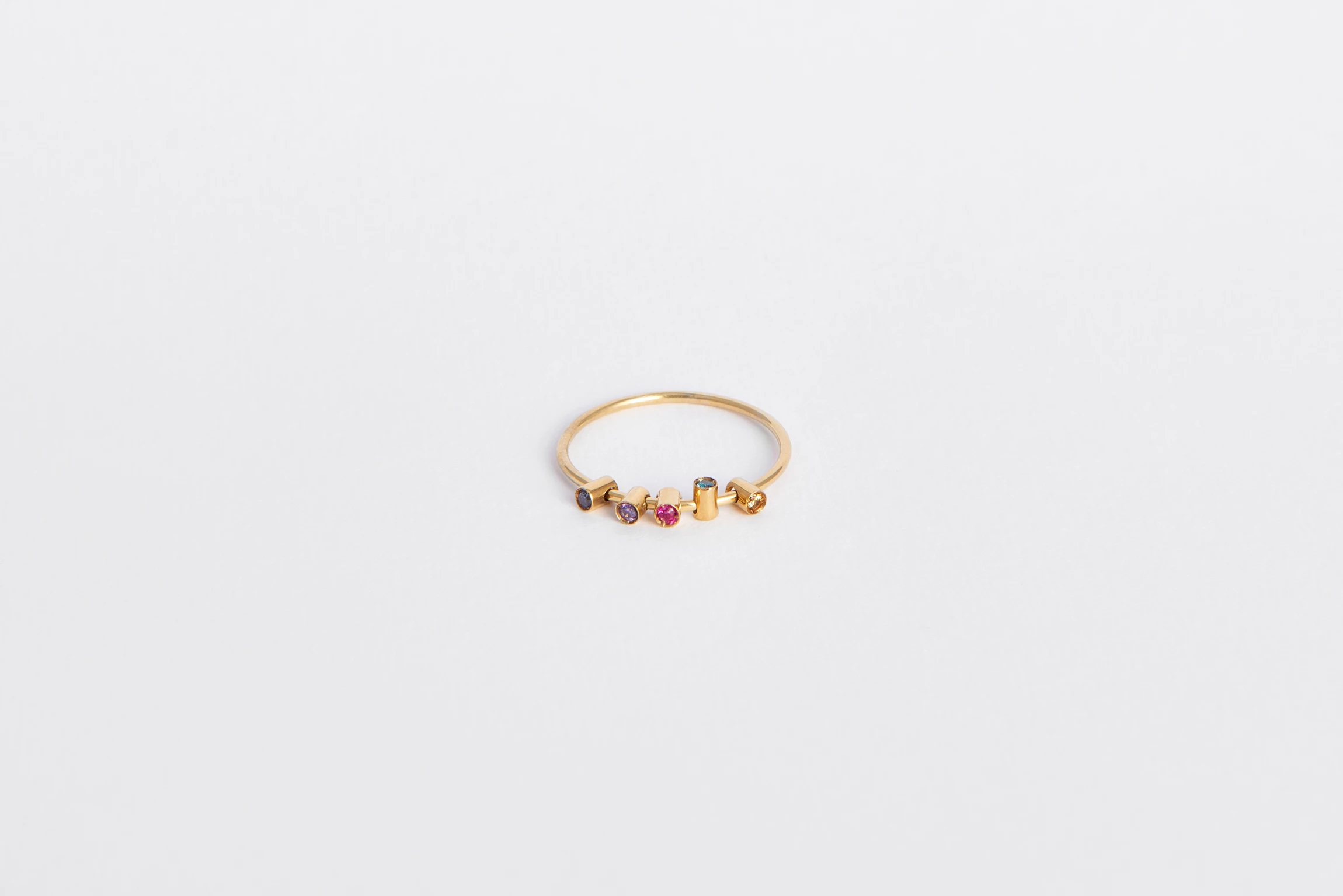 Anello Kaleidos in oro giallo 18kt con cinque gemme colorate mobili, Monica Candido Gioielli Milano - 7