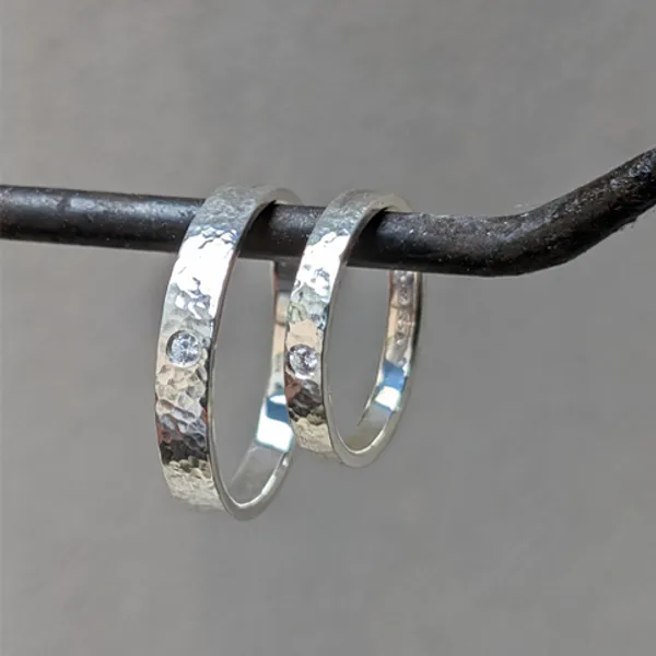 Diamanti e martellatura